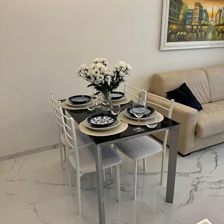 Du Casino Apartment *