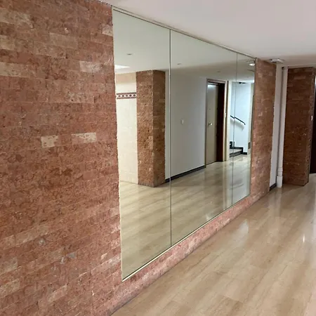 Du Casino Apartment *